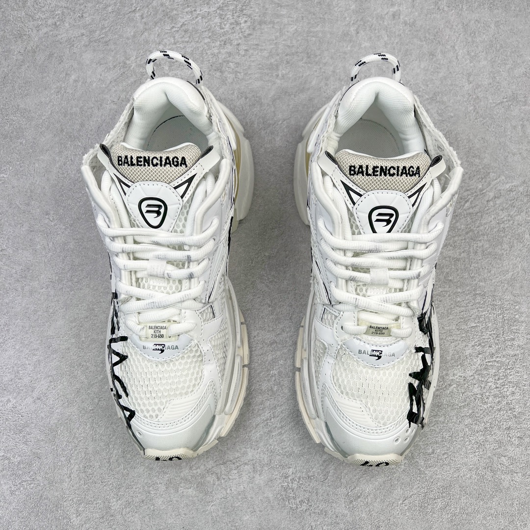 BALCIA Runner Graffiti White - CCSHOES