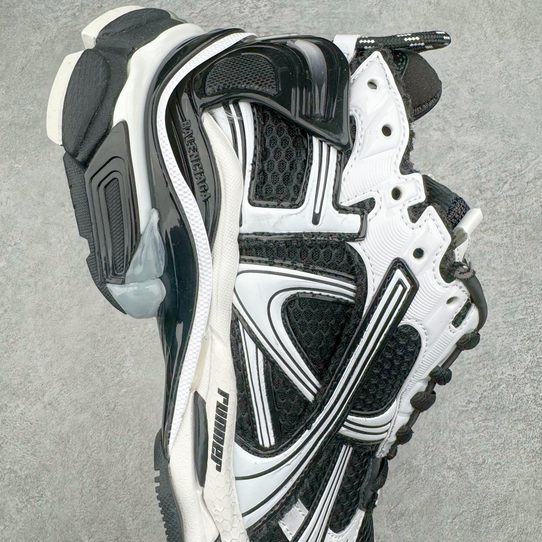 BALENCIAGA Runner SNEAKER - CCSHOES