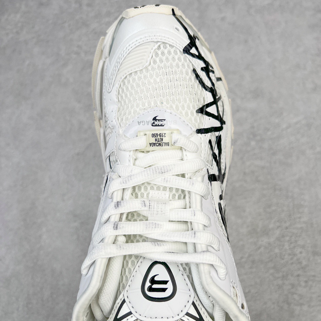 BALCIA Runner Graffiti White - CCSHOES