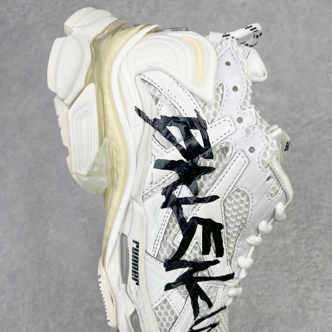 BALCIA Runner Graffiti White - CCSHOES