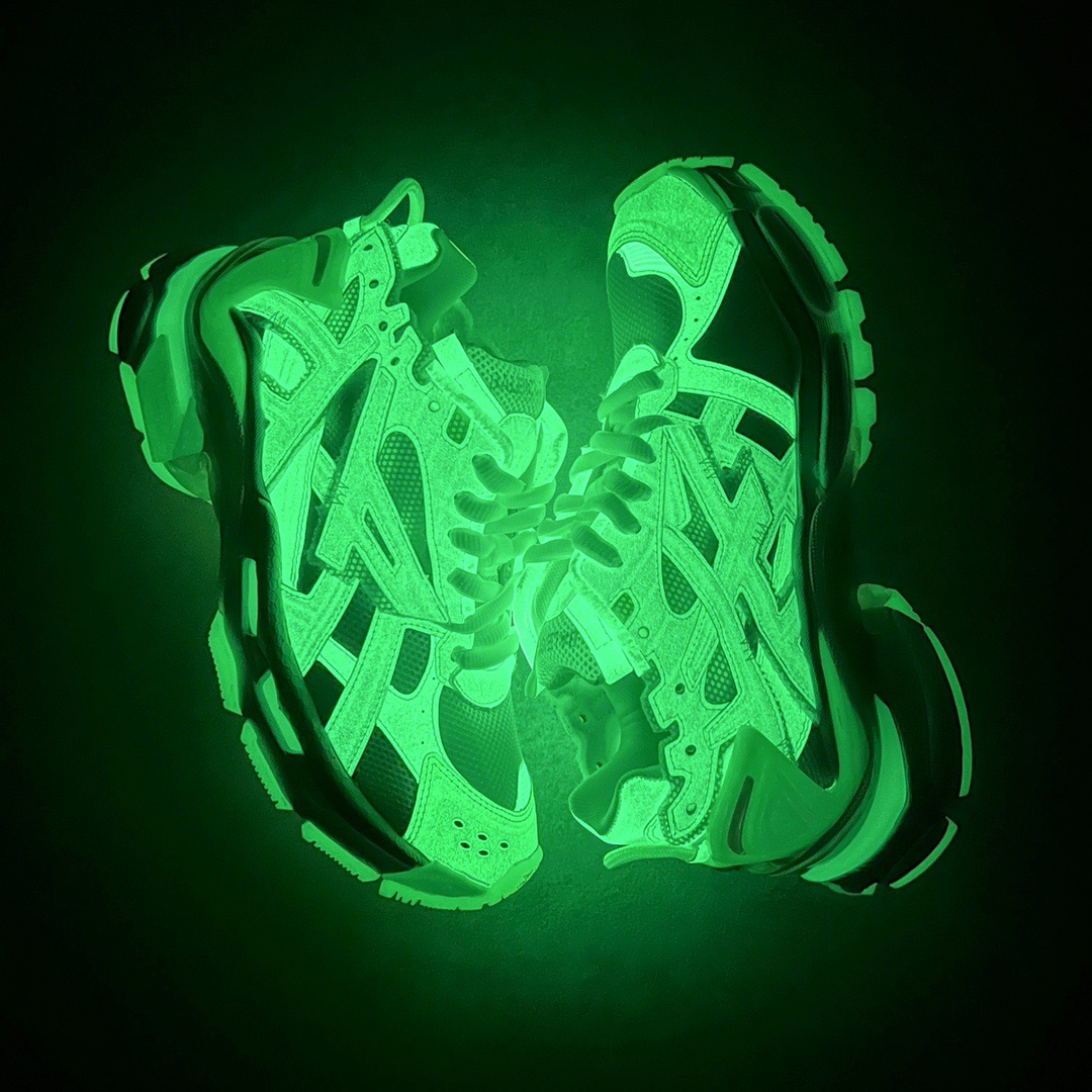BALENCIAGA Runner Sneaker - CCSHOES
