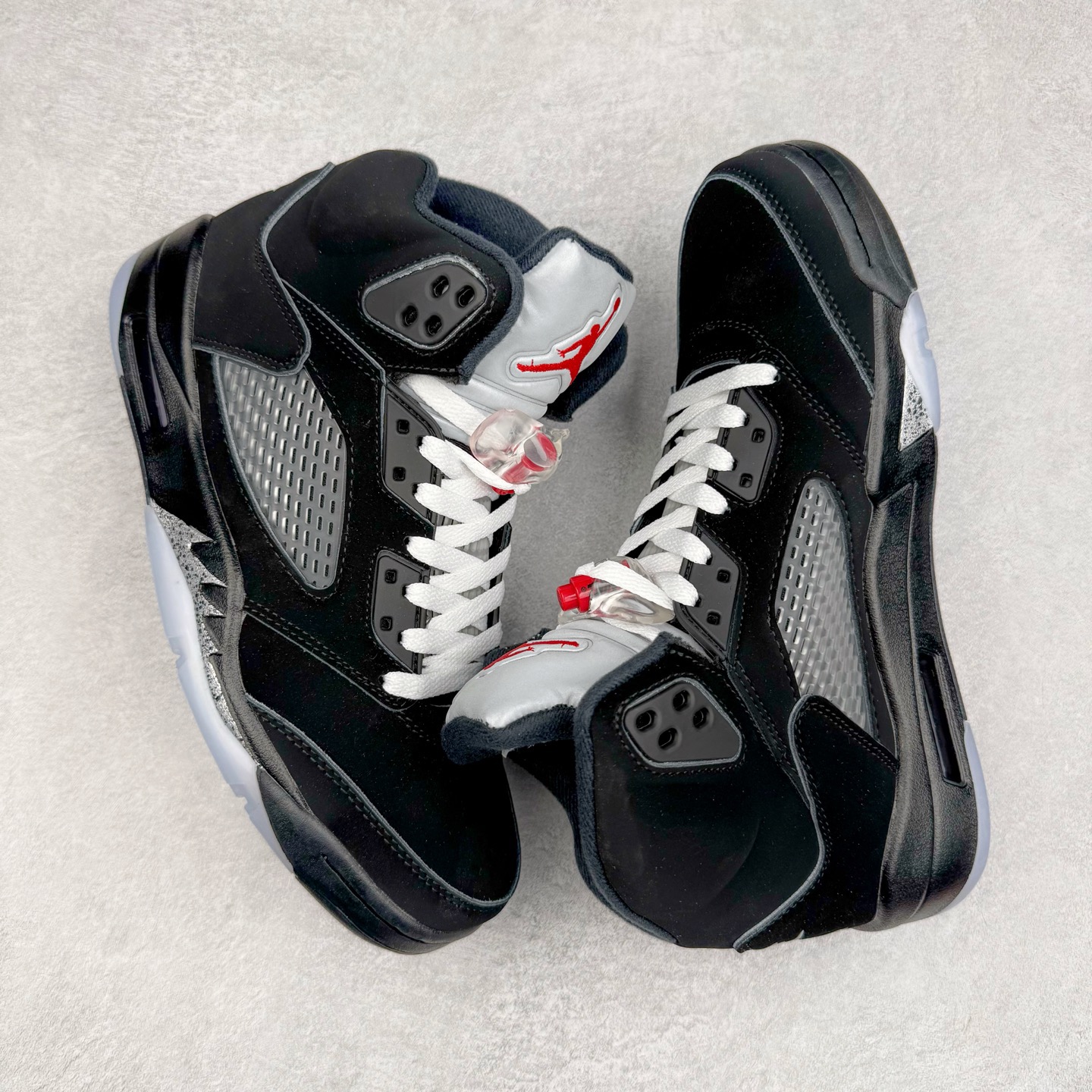 AIR JORDAN 5 BLACK METALLIC (2025) 845035-003 - CCSHOES