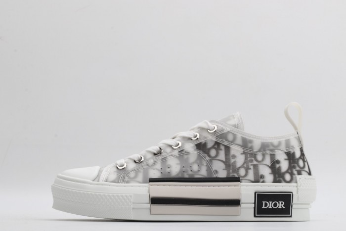DR B23 Oblique Low Top Sneakers - CCSHOES