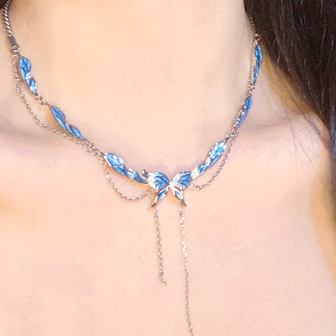 Wave Pattern Butterfly Zirconia Necklace