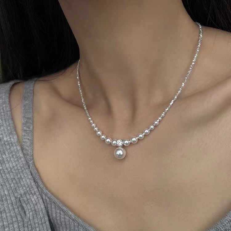 Crushed silver pearl necklace