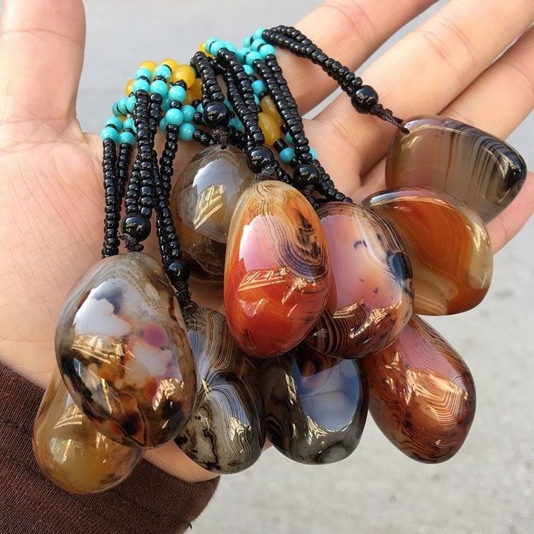 agate pendant