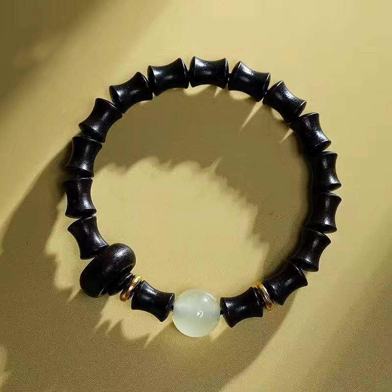 Putuoshan Exquisite Green Sandalwood Strings