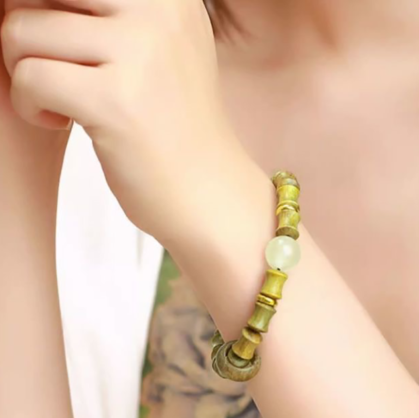 Putuoshan Exquisite Green Sandalwood Strings