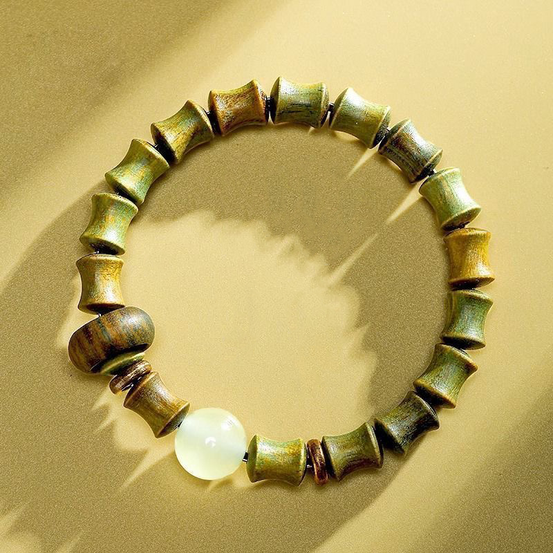 Putuoshan Exquisite Green Sandalwood Strings