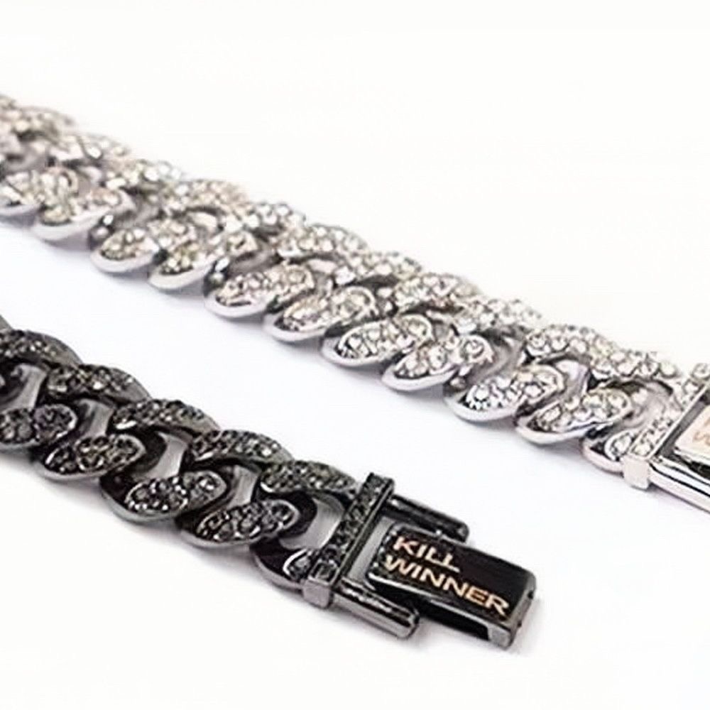 Wang Jiaer Cuban Senior Identical Back to the Future