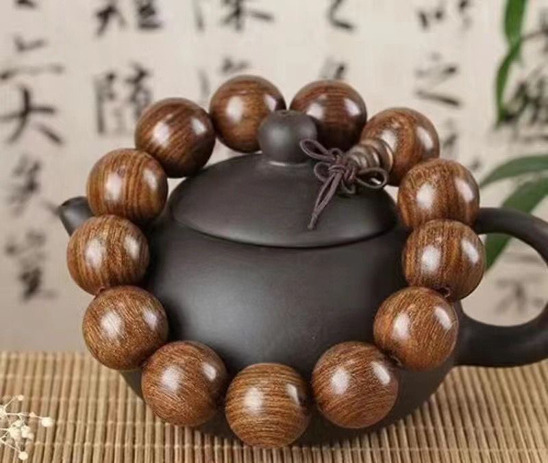 Natural Gold Sandalwood Bracelet