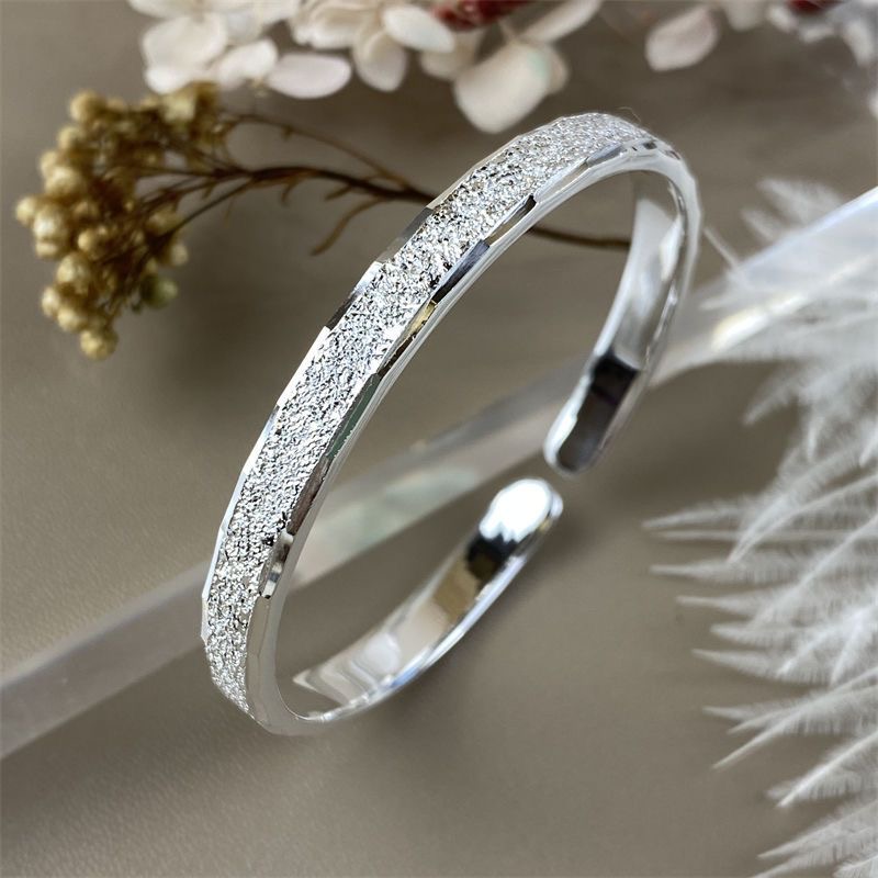999 Foot Silver Bracelet Frosted Full Star Bangle
