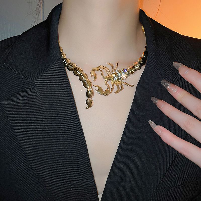 Scorpion Design Collarbone Chain