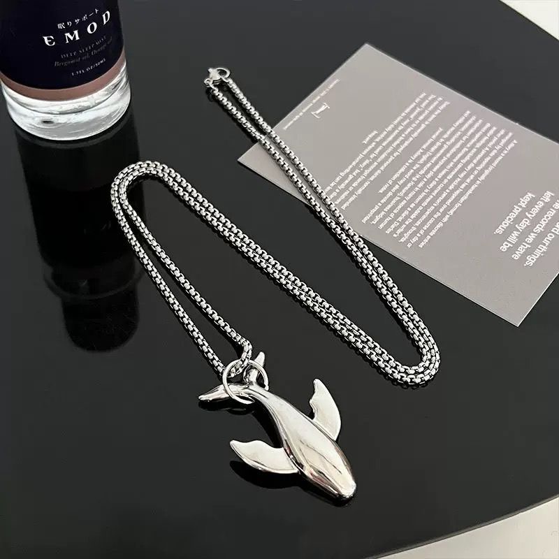 Whalefall Necklace
