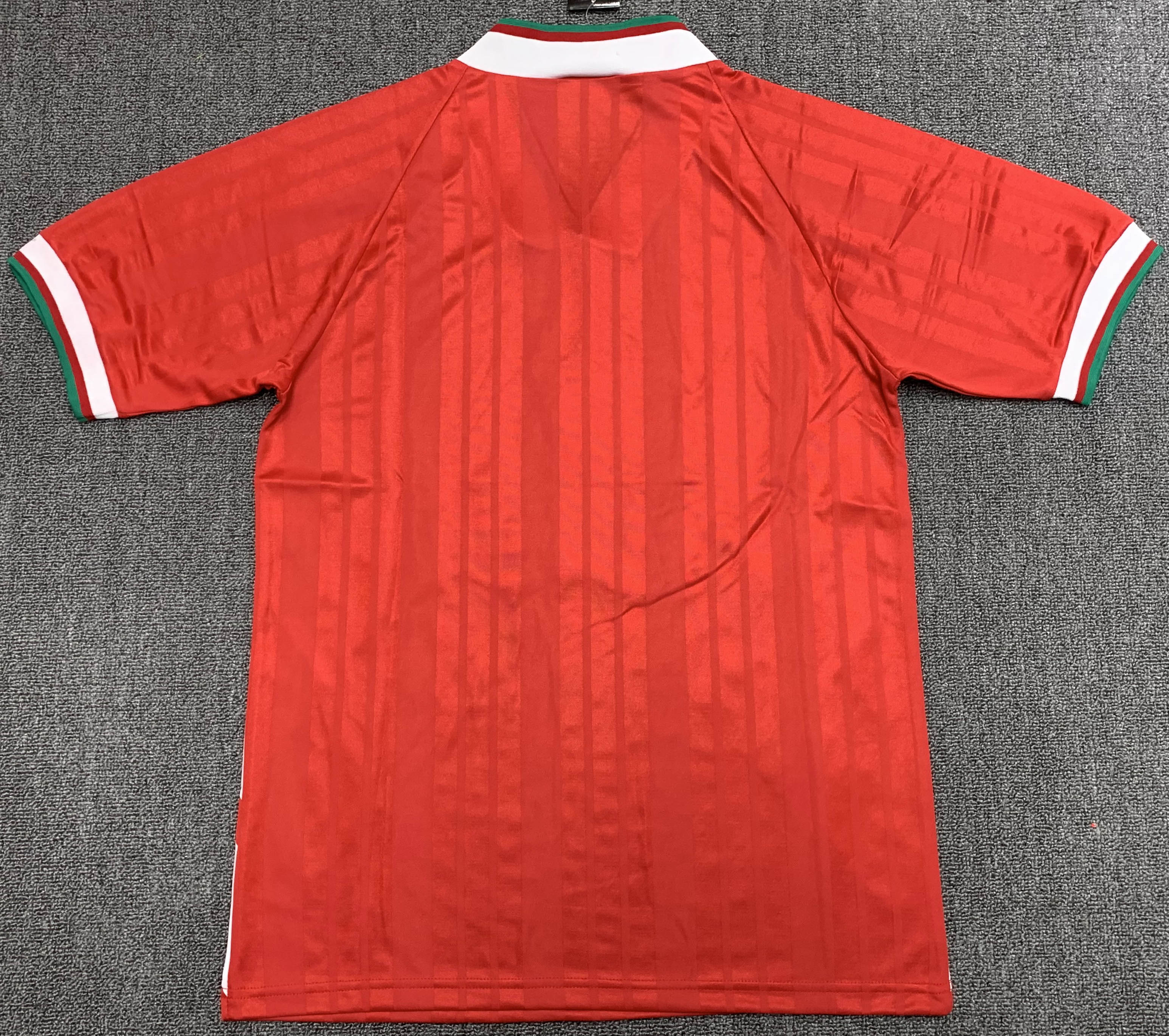 1993/1995 Retro Liverpool Home Football Shirt 1:1 Thai Quality - tingfengxie