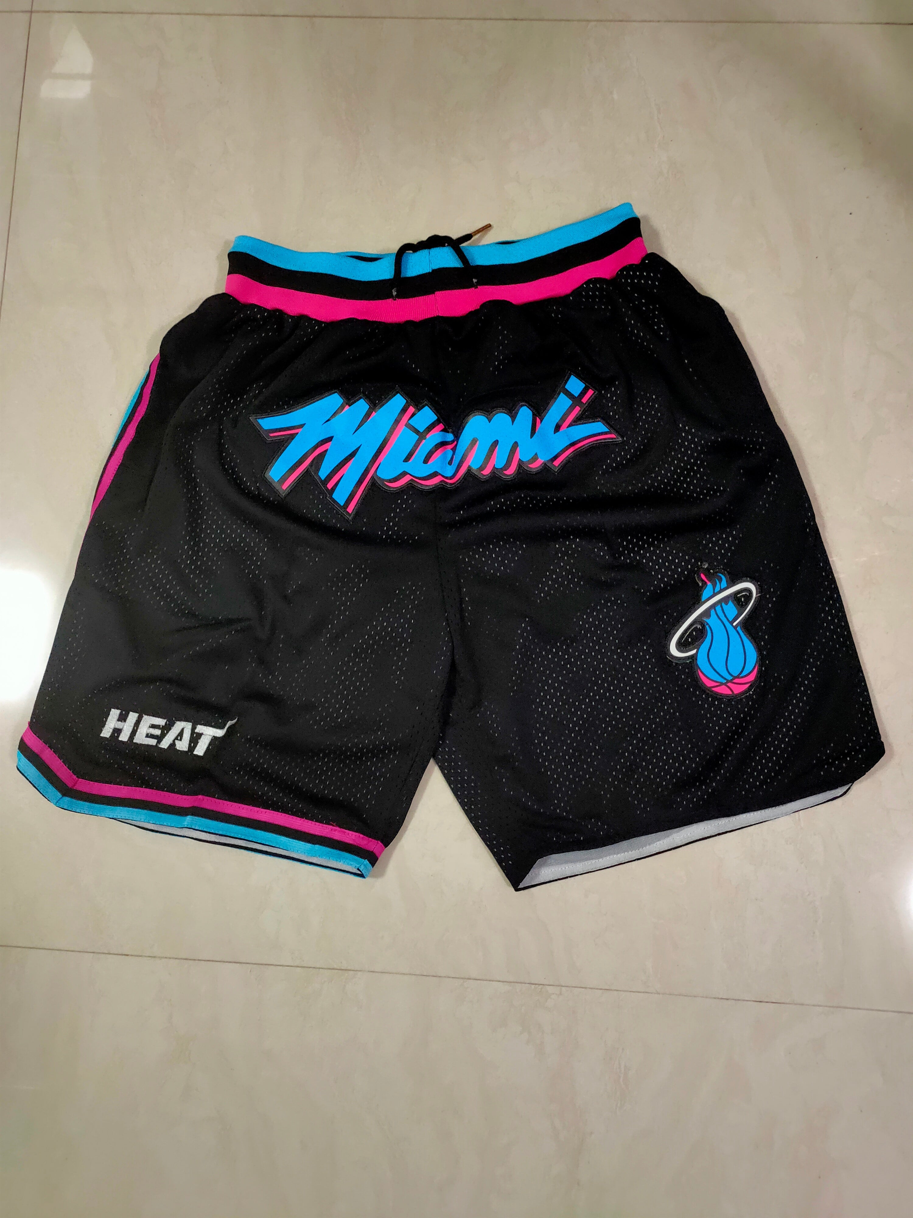 Miami Heat Black Juston Retro Pocket City Shorts - tingfengxie