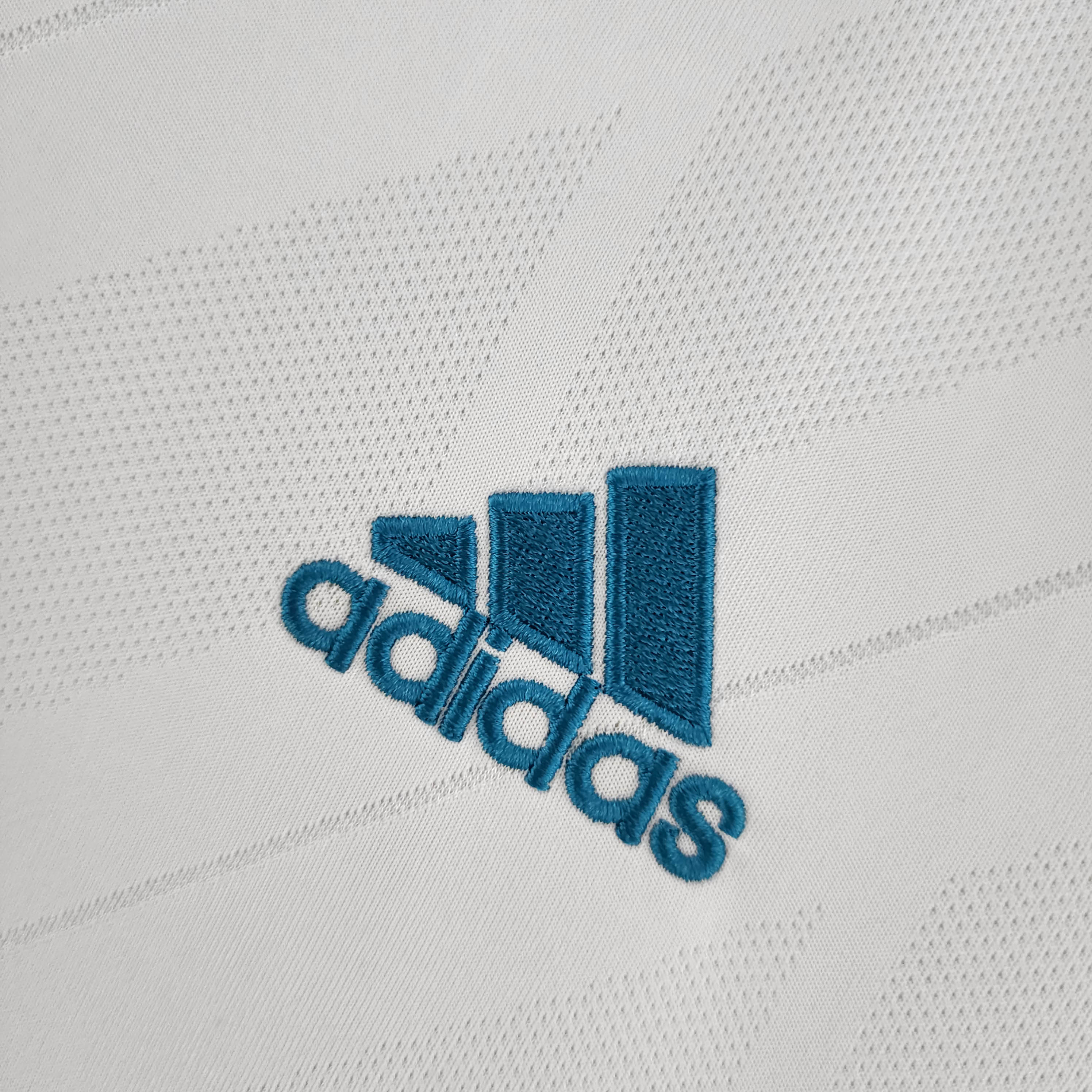2017/2018 Retro Real Madrid Home - tingfengxie