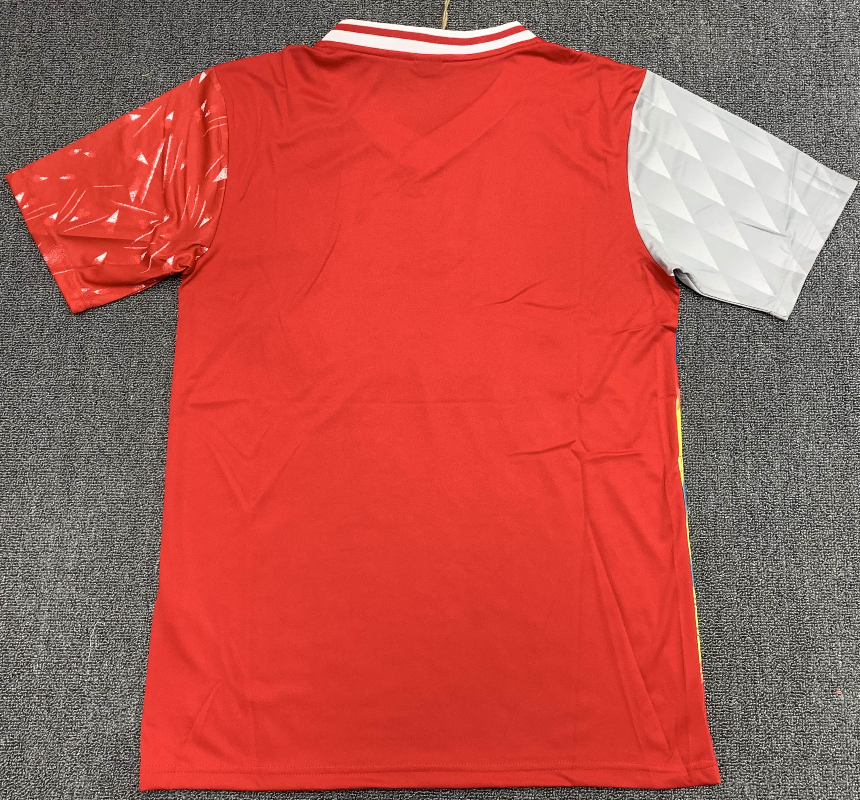 Retro Liverpool Hybrid Commemorative Edition Football Shirt 1:1 Thai Quality - tingfengxie