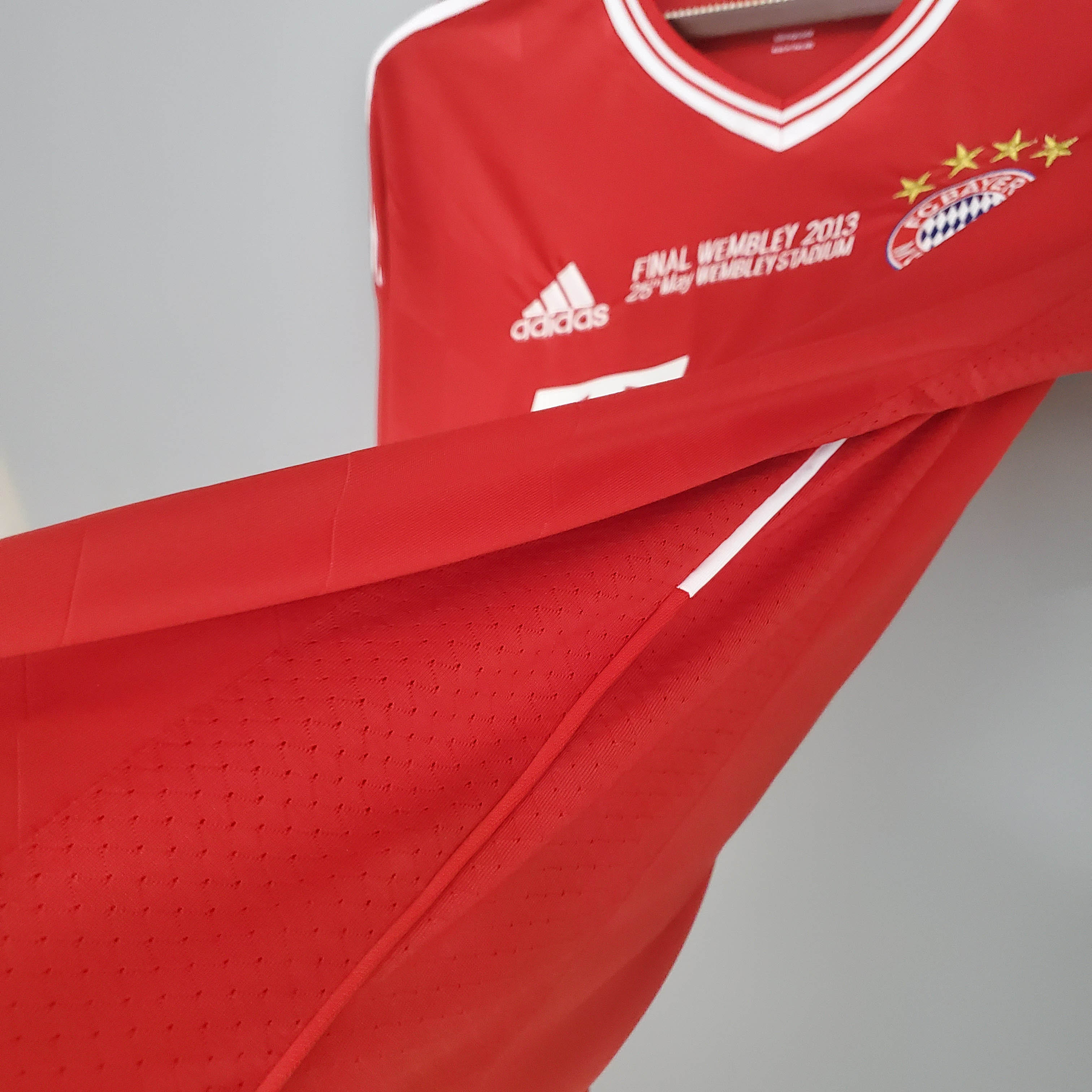 2013/2014 Retro Bayern Munich Home Champions League Edition Football Jersey 1:1 Thai Quality - tingfengxie