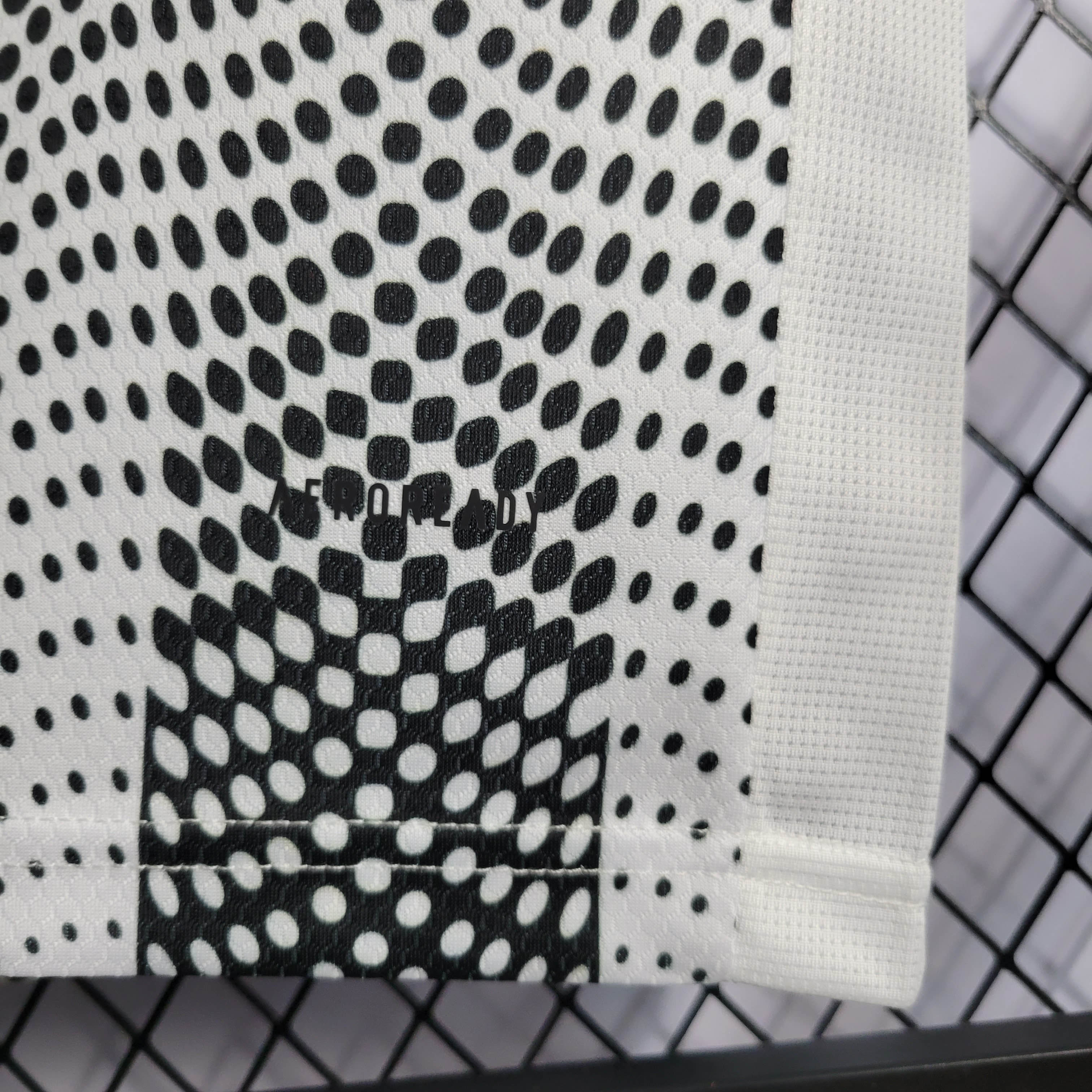 2019/2020 Retro Juventus Joint Edition Black and White Stripes Soccer Jersey 1:1 Thai Quality - tingfengxie