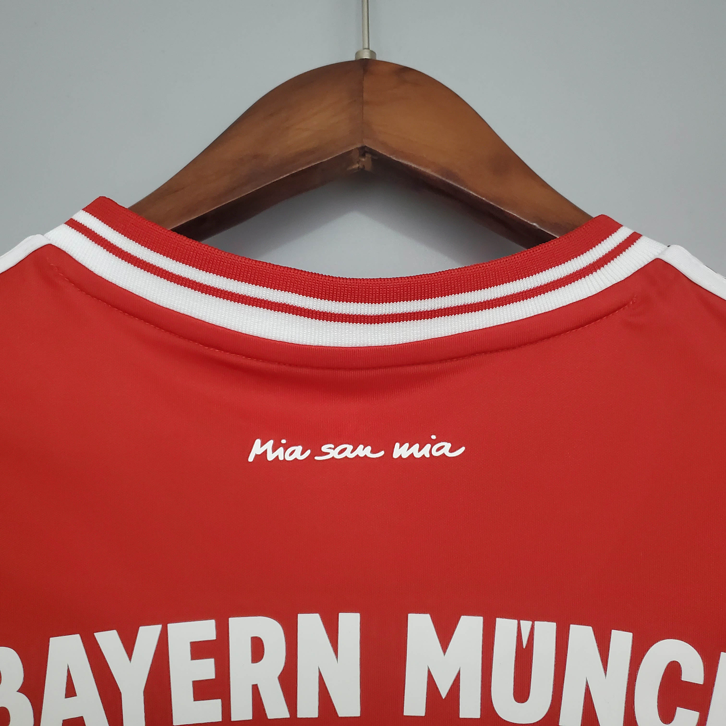 2013/2014 Retro Bayern Munich Home Champions League Edition Football Jersey 1:1 Thai Quality - tingfengxie