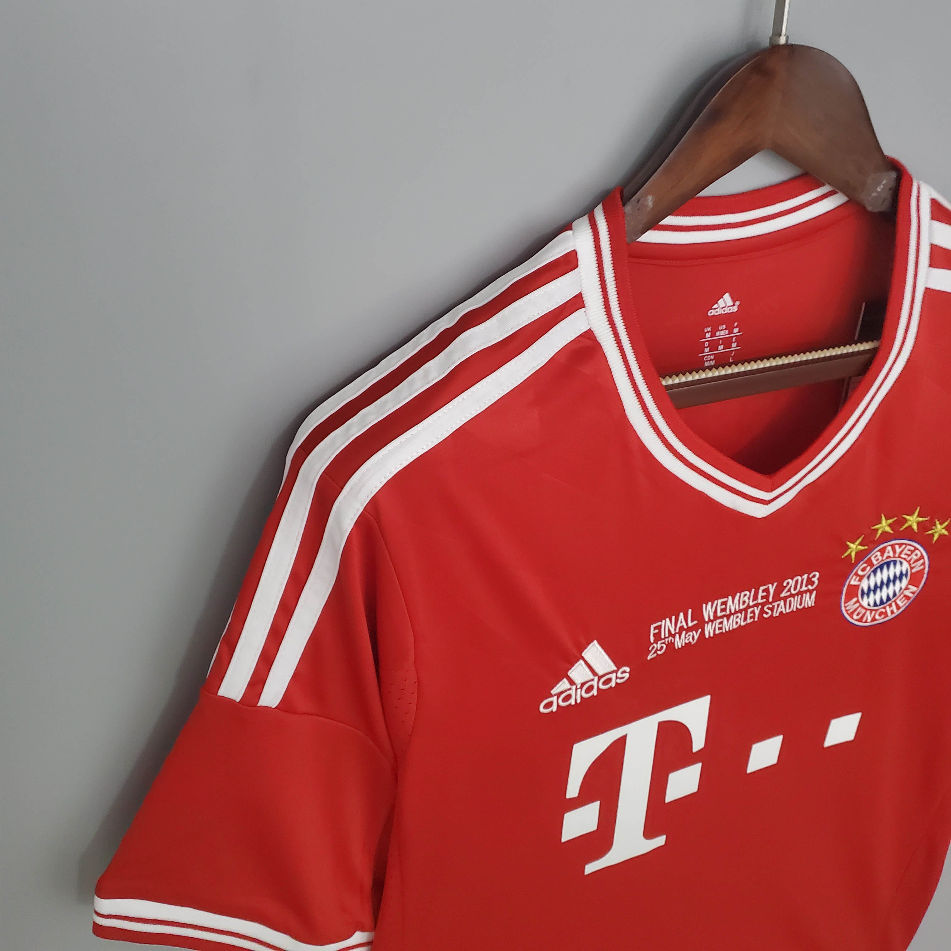 2013/2014 Retro Bayern Munich Home Champions League Edition Football Jersey 1:1 Thai Quality - tingfengxie
