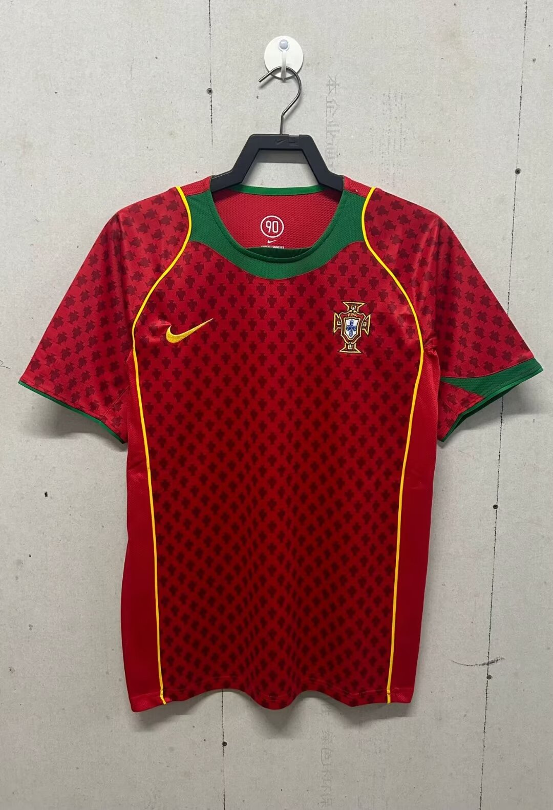 2004 Retro Portugal Home Football Shirt 1:1 Thai Quality - tingfengxie