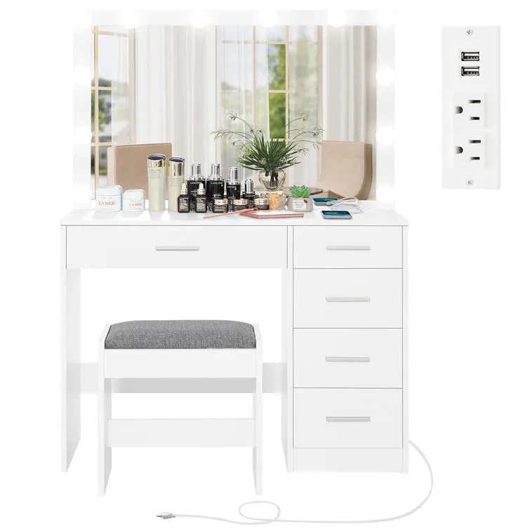 Jaq Vanity with Lights and Stool