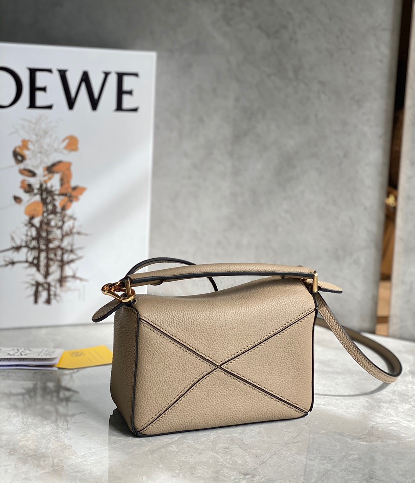 Loewe Mini Puzzle Light-brown