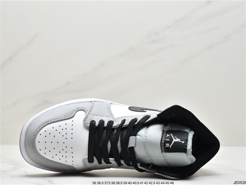 Jordan 1 Mid Light Smoke Grey 554724-092