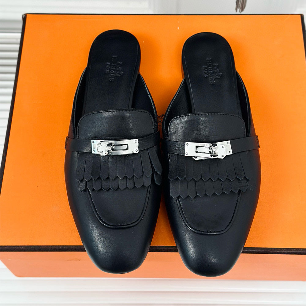 Hermes Oz  Leather is Comfortable Sandals Slide