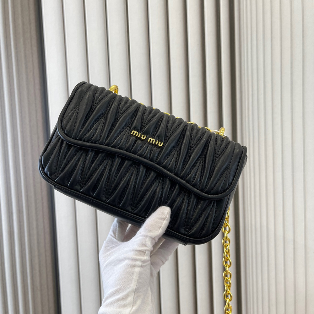 MIU MIU   Shoulder Crossbody Bag