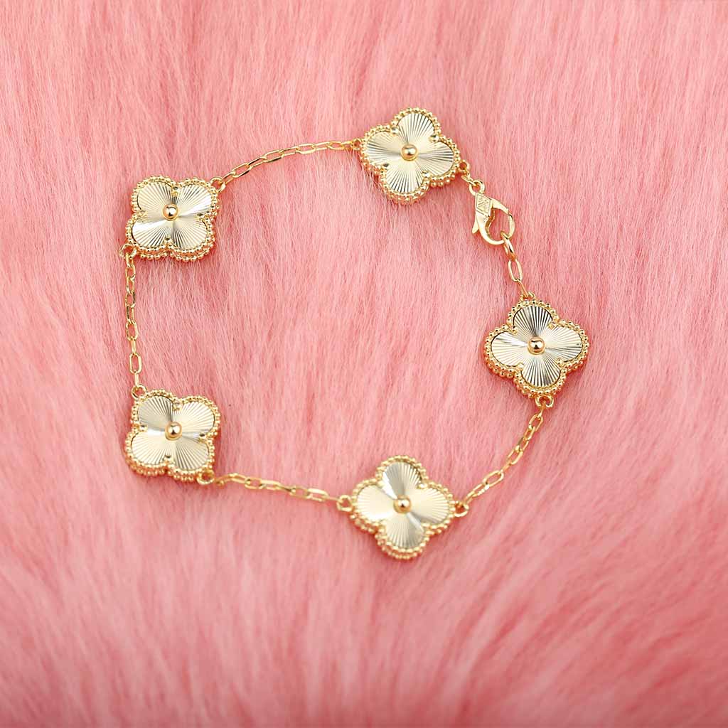 Van Cleef&Arpels VCA Gold Laser Bracelet