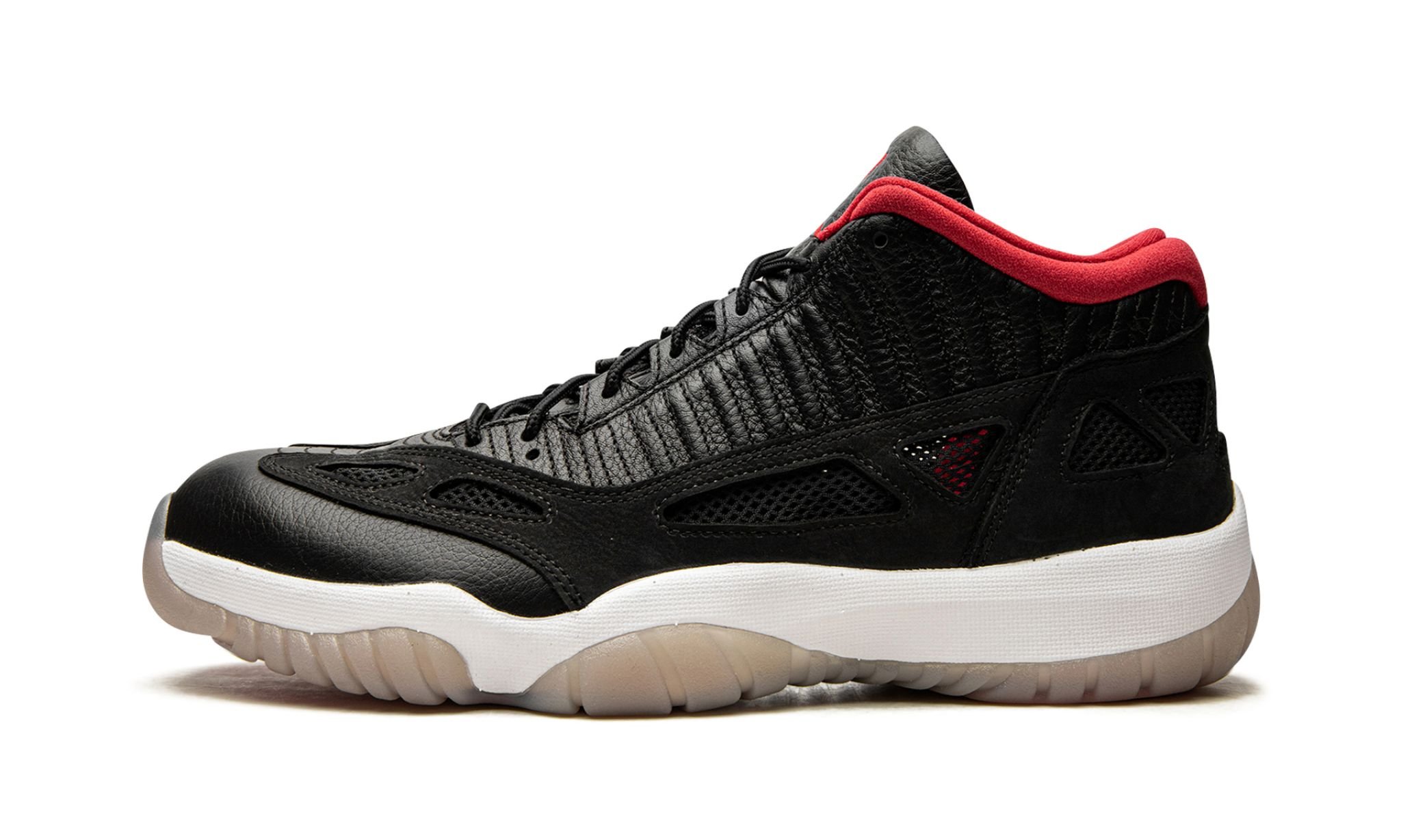 Air Jordan 11 Low IE 