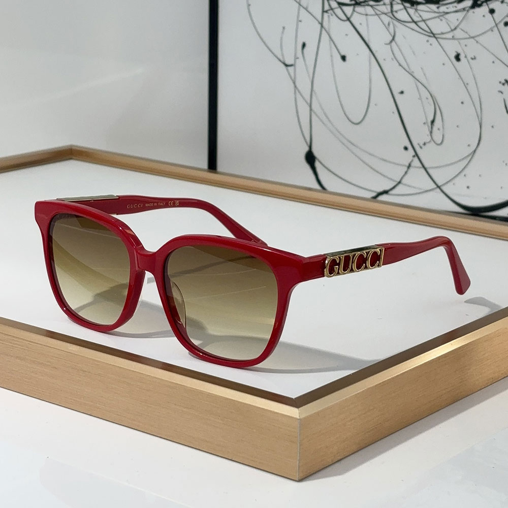 Gucci  Mirror leg Logo sunglasses Top quality