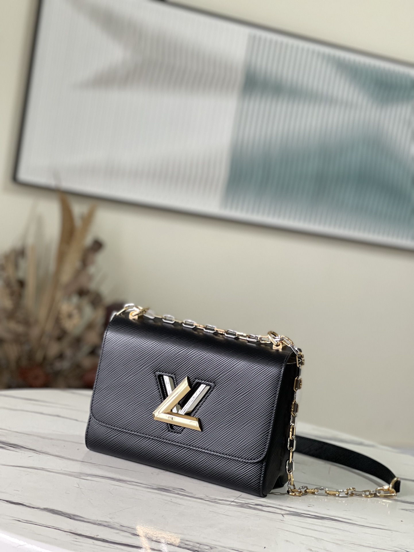 LV Twist MM Bag