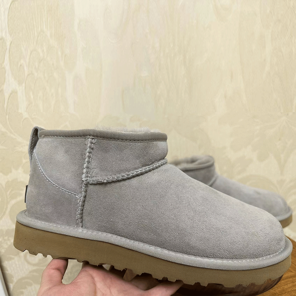 UGG Women's Classic Ultra Mini Boot