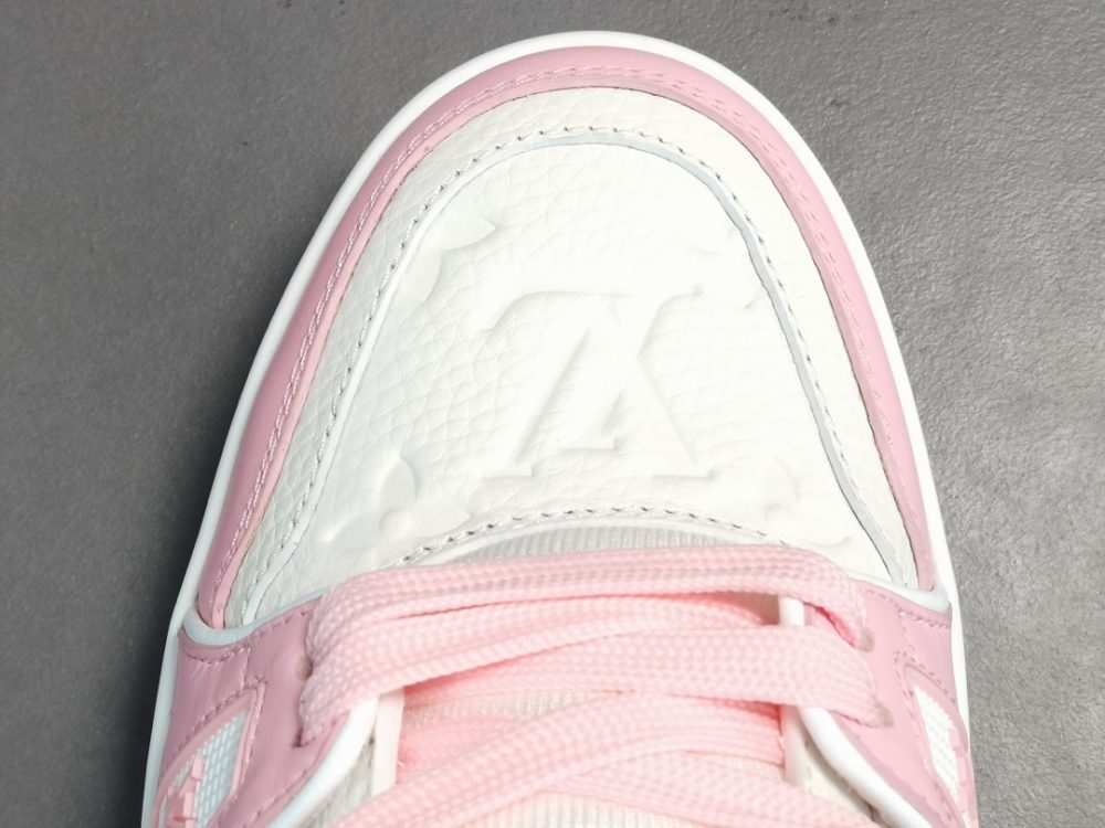 LV Trainer Pink