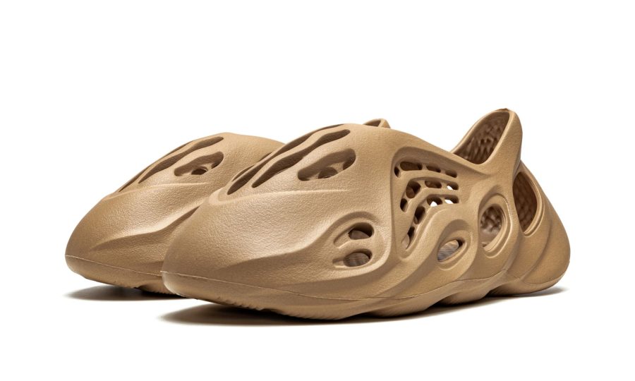 Yeezys Foam Runner “Ochre”