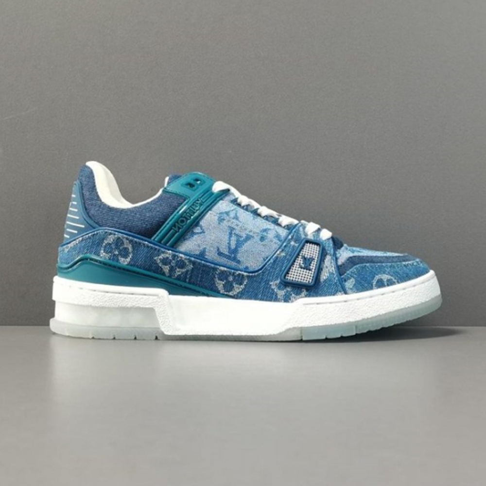 LV Trainer Blue