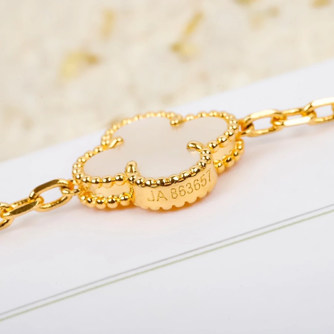 Van Cleef&Arpels VCA Multi-element Necklacce