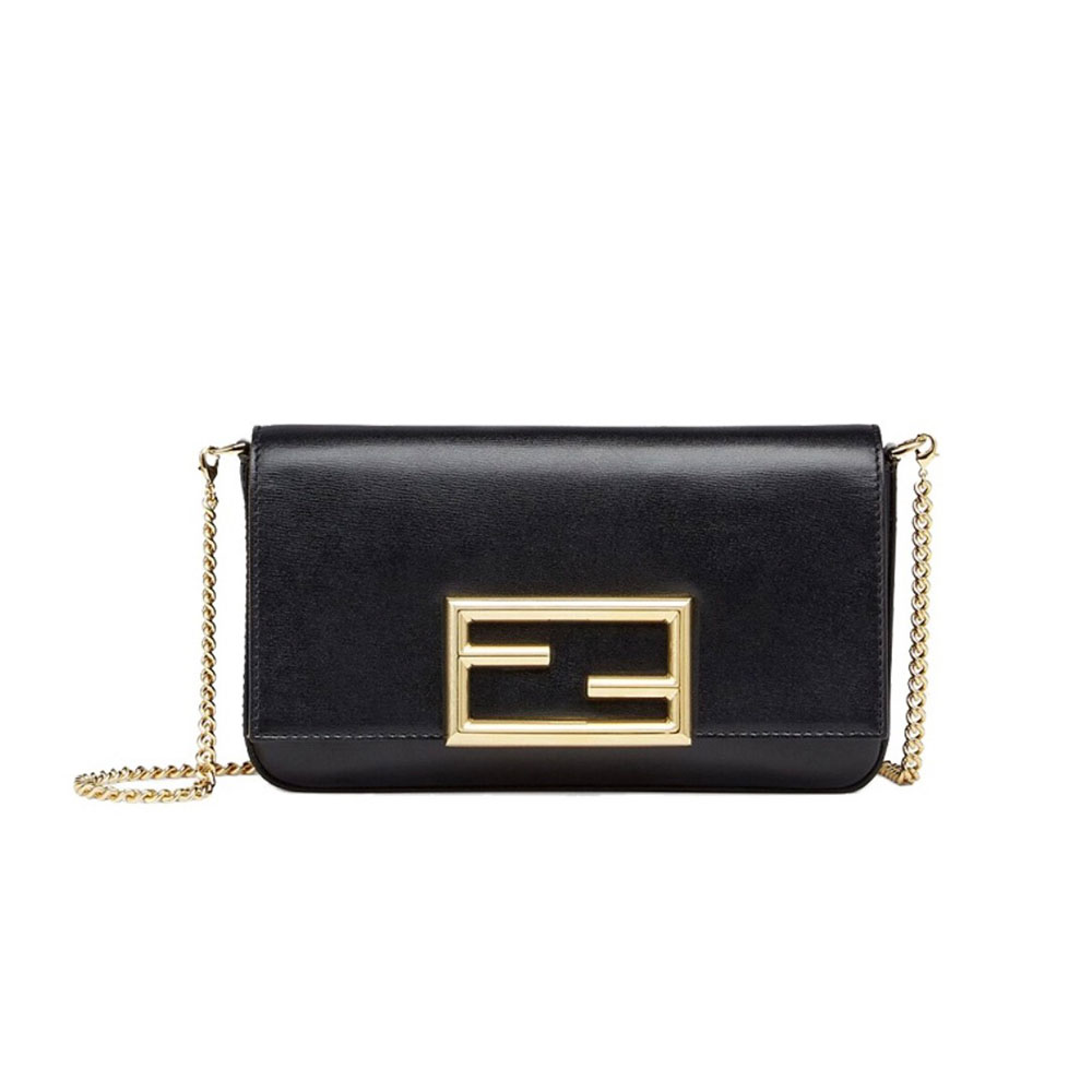 FENDI Chain Wallet Crossbody Bag