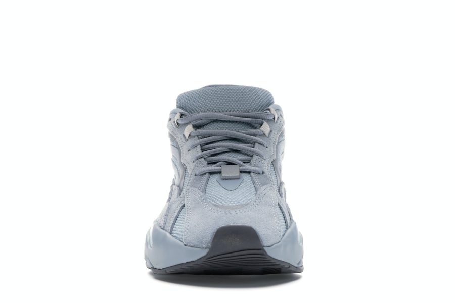 Yeezys Boost 700 V2 “Hospital Blue”