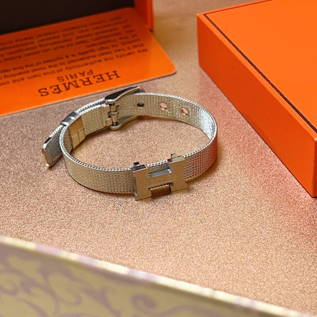 Hermes Bracelets