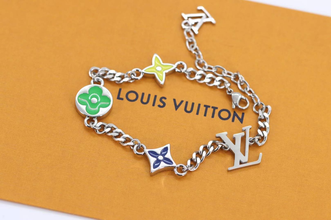 LV Sunrise Flower bracelet