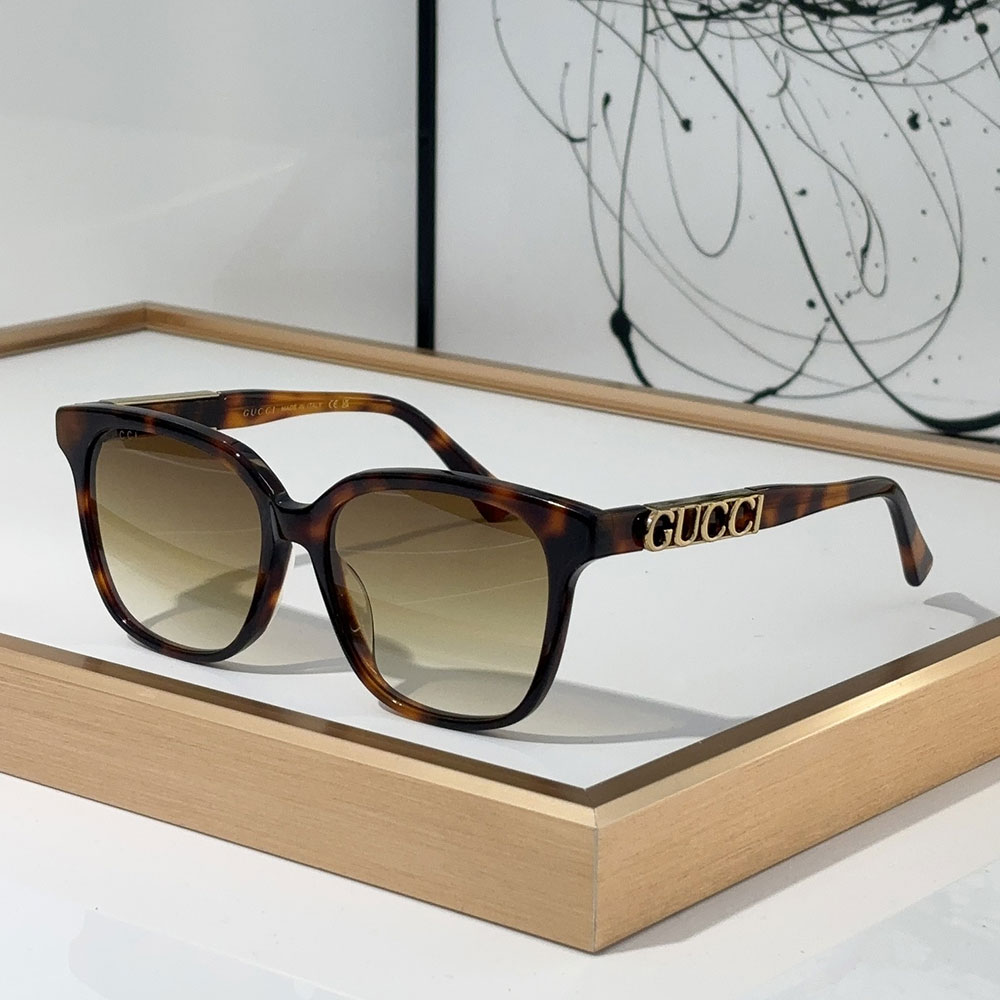Gucci  Mirror leg Logo sunglasses Top quality