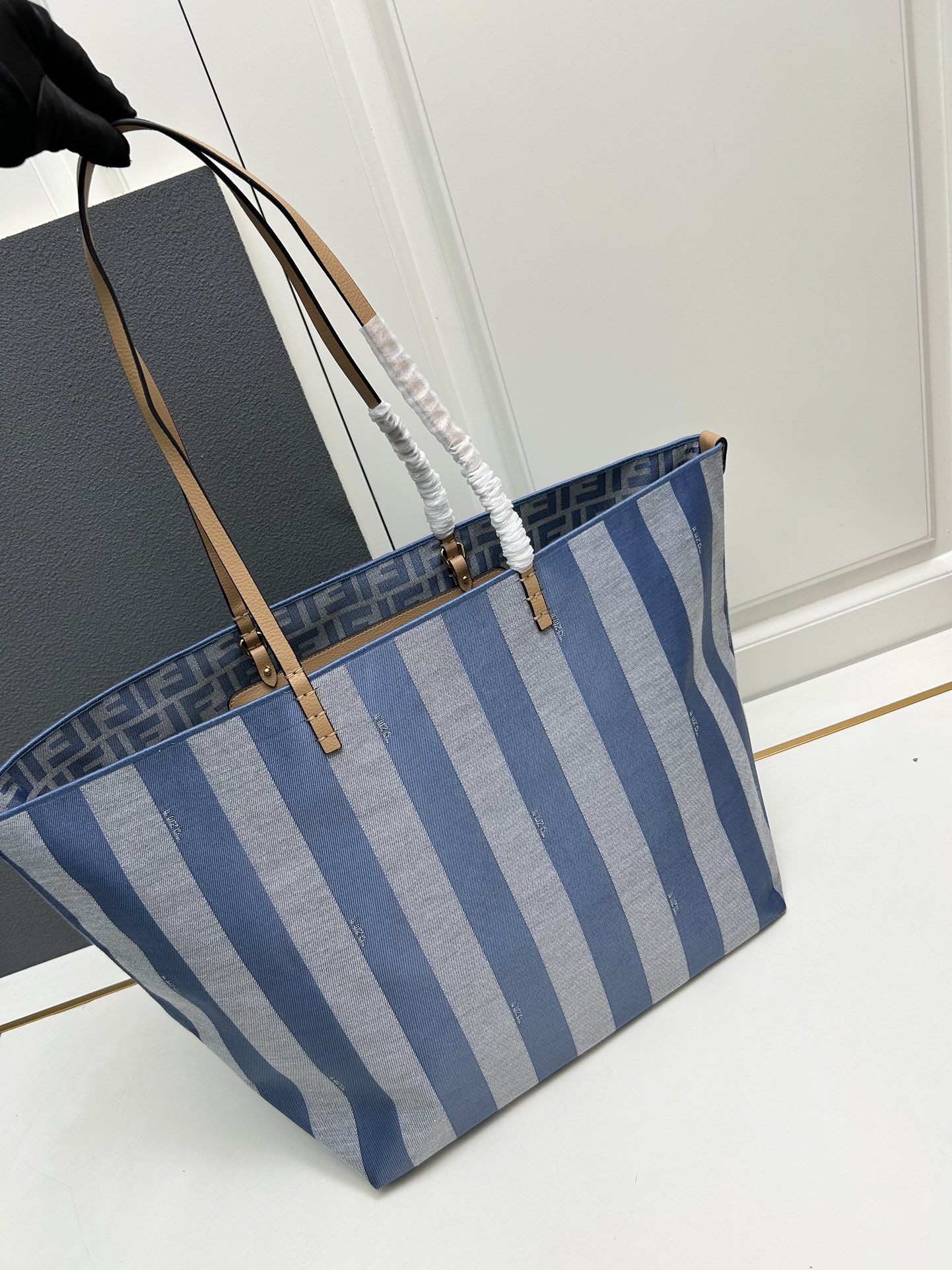 FendiReversible shopper in Pequin striped  Bag