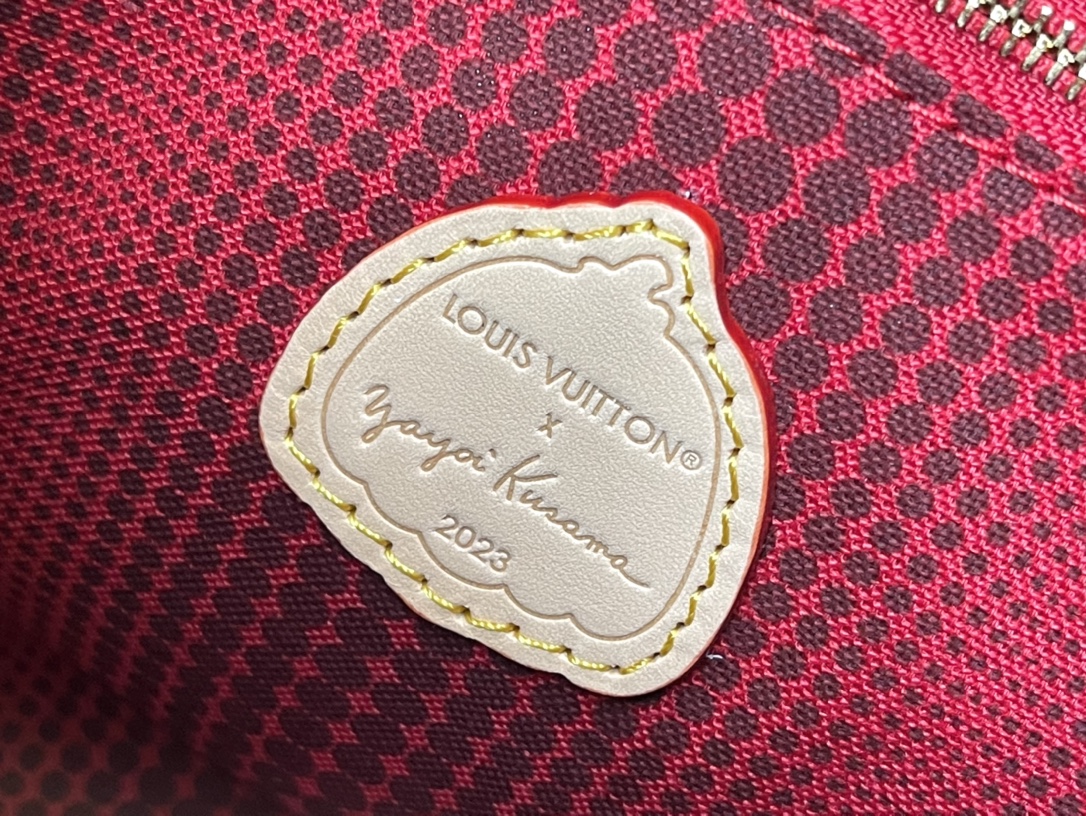 YK Onthego PM M46380