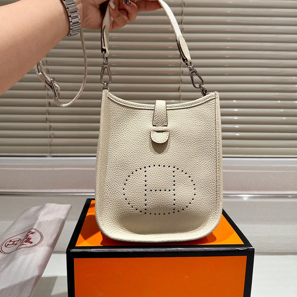 Hermes Evelyne Bag 18cm