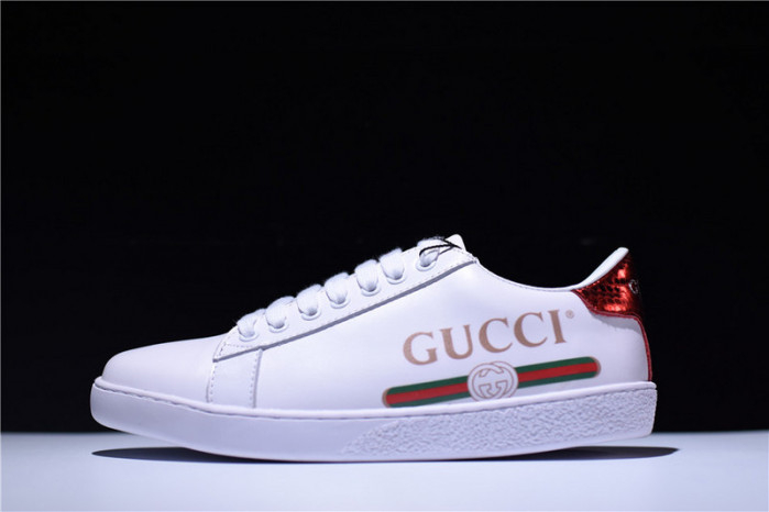 Gucci Ace EMBROIDERED LOW-TOP SNEAKER WITH LOGO